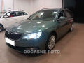 �koda Superb 2.0 TDi, 1.maj, servis.kniha