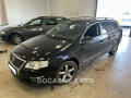 Volkswagen Passat 2.0 tdi, navi, autoAC
