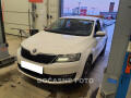 �koda Rapid 1.0 TSI, �R, AC, v�h�ev sed