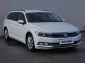 Volkswagen Passat 2.0TDi, DSG, navi, LED