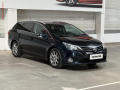 Toyota Avensis 2.0i, R, AC, xenon