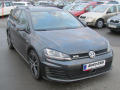 Volkswagen Golf 2.0TDi, DSG, xenon, kamera