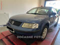 Volkswagen Passat 1.6 i, autoAC