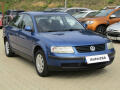 Volkswagen Passat 1.6 i, AC, v�h�edv sed
