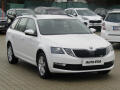 �koda Octavia 1.6 TDi, AC, v�h�ev sed