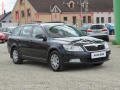 koda Octavia 1.6 TDi, R, servis.kniha, AC
