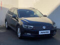 Volkswagen Passat 2.0TDI, Navi, AC