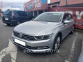 Volkswagen Passat 2.0 TDI, �R, AT, navi, LED