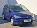 Volkswagen Touran 2.0 TDi, 2.maj,�R, DSG, LED