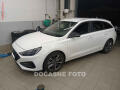 Hyundai i30 1.5tgdi + hybrid, 1.maj,�R