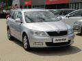 �koda Octavia 1.6TDi, �R, AC, v�h�ev sed