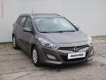 Hyundai i30 1.6 CRDi, AC, v�h�ev sed