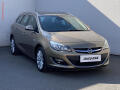 Opel Astra 1.4i, 2.maj,�R, servis.kniha