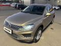 Volkswagen Touareg 3.0 TDi 4x4, servis.kniha, AT
