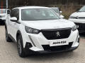 Peugeot 2008 1.2 PT, LED
