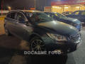 Opel Insignia 2.0T 4x4, AT, temp, tan