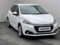 Peugeot 208 1.2PT, Signature
