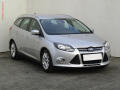 Ford Focus 1.6 i, AC, v�h�ev sed