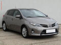Toyota Auris 1.6i, �R