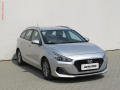Hyundai i30 1.6, 2.maj,R, servis.kniha