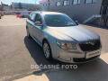 �koda Superb 2.0 TDi, �R, servis.kniha