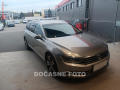 Volkswagen Passat 2.0TDi, AT