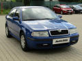koda Octavia 1.6i, AC, tan