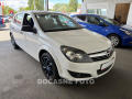 Opel Astra 1.4i, AC