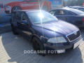koda Octavia 1.6i, R