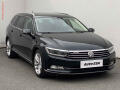 Volkswagen Passat 2.0 TDI 4Motion, �R