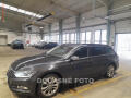 Volkswagen Passat 1.6 TDi, LED, autoAC