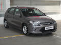 Hyundai i30 1.4i, �R, AC, park.asist