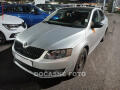 �koda Octavia 1.6 TDi, DSG, panor, kamera