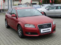 Audi A3 1.6i, AC