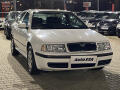 �koda Octavia 1.6i, AC, TZ