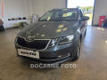 �koda Octavia 2.0TDi, navi, LED, autoAC
