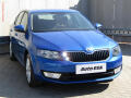 �koda Octavia 1.6 TDi, AC, v�h�ev sed