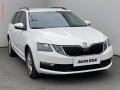 �koda Octavia 1.6 TDi, AC, v�h�ev sed
