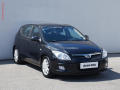 Hyundai i30 1.6i, R, P.idla