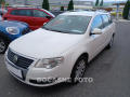 Volkswagen Passat 2.0 TDI, AT