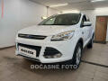 Ford Kuga 1.5 EB, AC, park.�idla