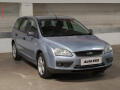 Ford Focus 2.0 TDCi, AC, v�h�ev sed