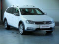 Volkswagen Passat 2.0 TDi 4x4, �R, AT, xenon
