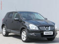 Nissan Qashqai 2.0dci 4x4, 7m�st, �R, navi
