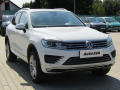 Volkswagen Touareg 3.0TDi 4x4, R, AT