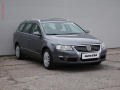 Volkswagen Passat 2.0 TDi, AC, park.idla