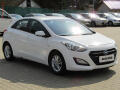Hyundai i30 1.6CRDi, AC, park.�idla