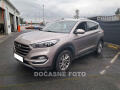 Hyundai Tucson 1.7crdi, �R, servis.kniha