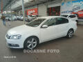 Volkswagen Passat 2.0 TDi, �R, AT, bixen, k��e