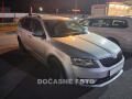 �koda Octavia 1.6 TDi, �R, AC, v�h�ev sed